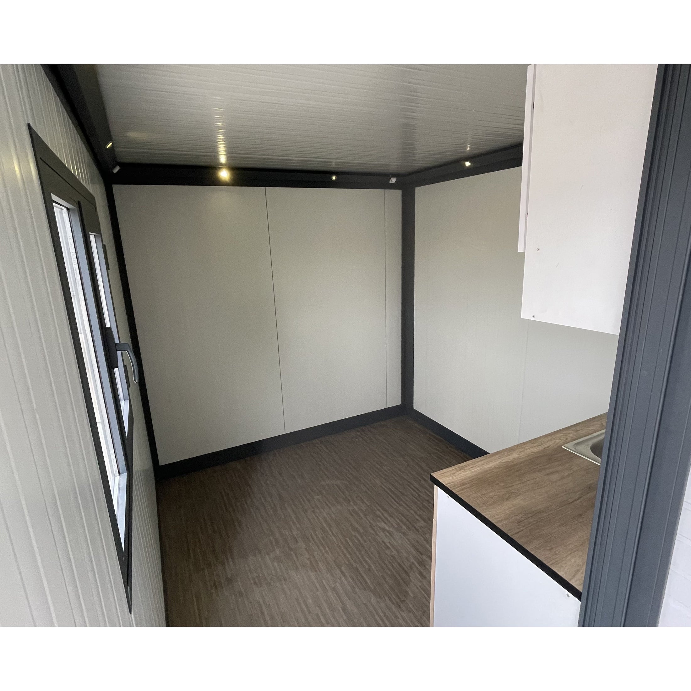 SnapNest - Liveable Aluminum Container House